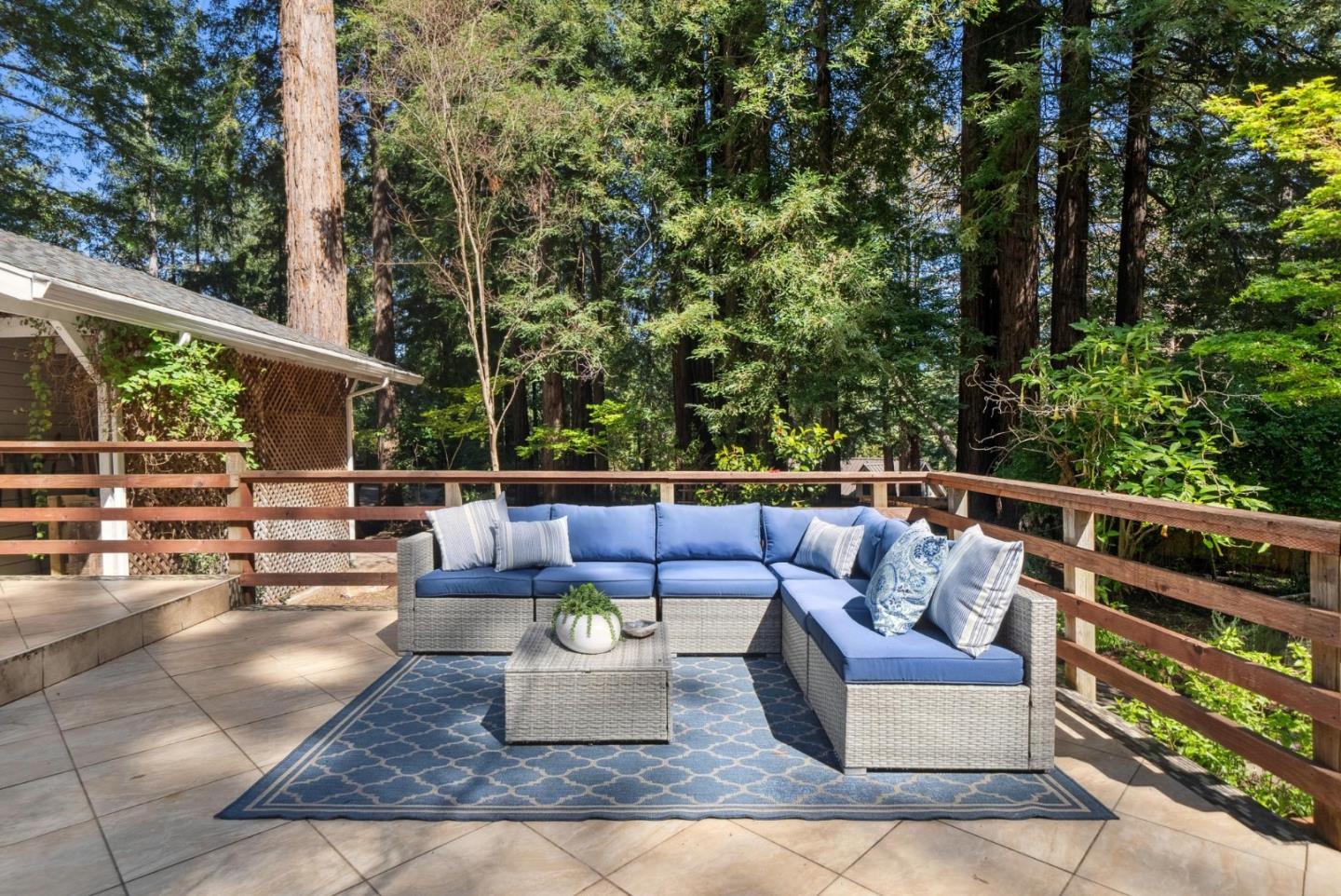 Detail Gallery Image 43 of 58 For 24751 Hutchinson Rd, Los Gatos,  CA 95033 - 6 Beds | 3/1 Baths