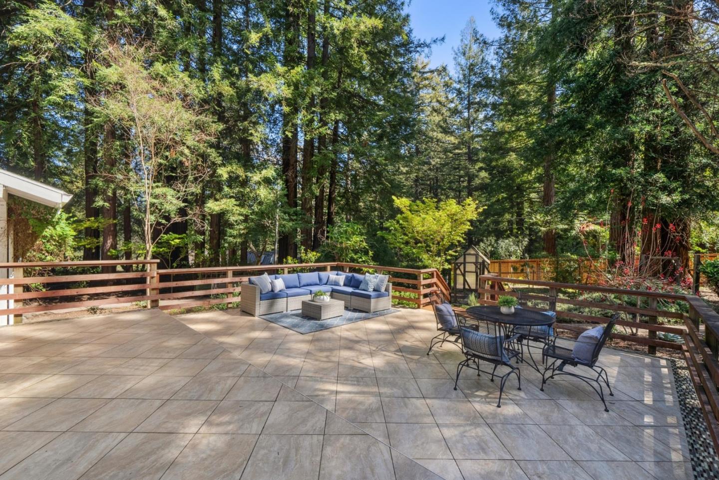 Detail Gallery Image 46 of 58 For 24751 Hutchinson Rd, Los Gatos,  CA 95033 - 6 Beds | 3/1 Baths
