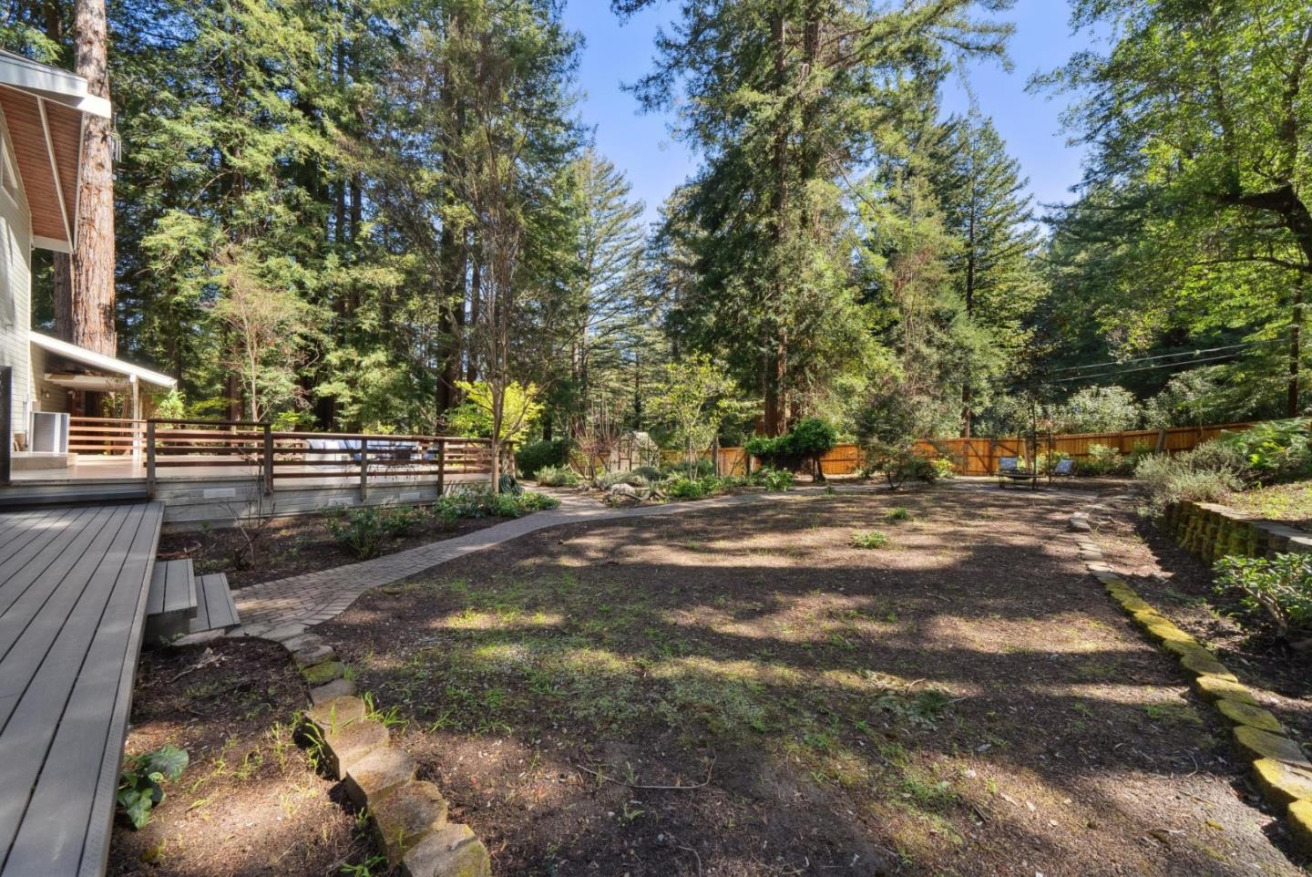 Detail Gallery Image 52 of 58 For 24751 Hutchinson Rd, Los Gatos,  CA 95033 - 6 Beds | 3/1 Baths