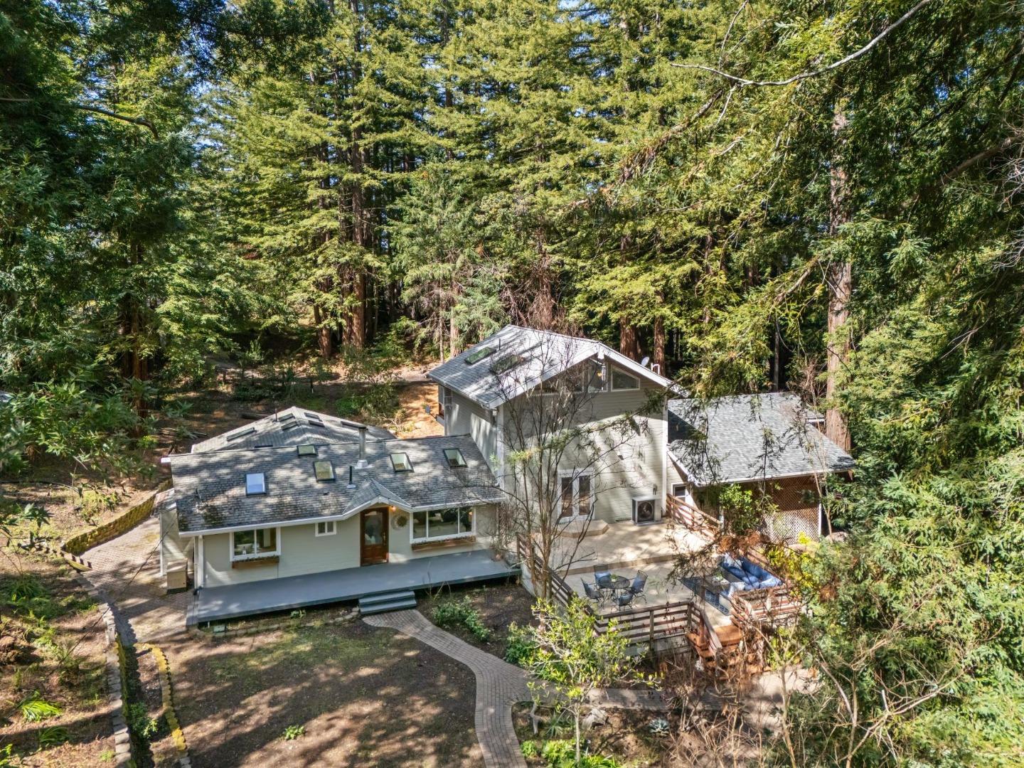 Detail Gallery Image 54 of 58 For 24751 Hutchinson Rd, Los Gatos,  CA 95033 - 6 Beds | 3/1 Baths