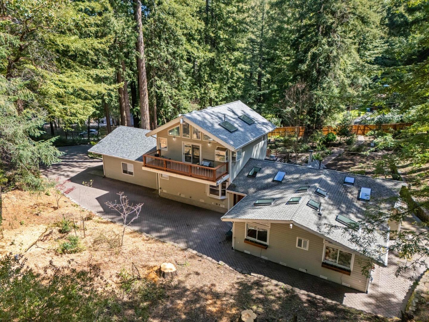 Detail Gallery Image 56 of 58 For 24751 Hutchinson Rd, Los Gatos,  CA 95033 - 6 Beds | 3/1 Baths