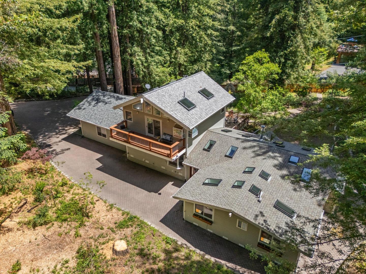 Detail Gallery Image 65 of 68 For 24751 Hutchinson Rd, Los Gatos,  CA 95033 - 6 Beds | 3/1 Baths