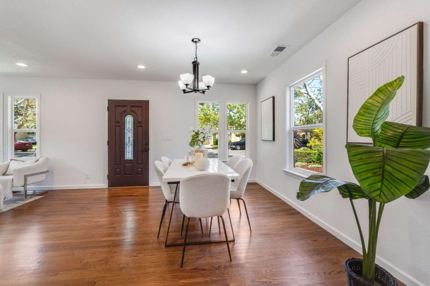 Detail Gallery Image 11 of 29 For 750 Schiele Ave, San Jose,  CA 95126 - 3 Beds | 2 Baths