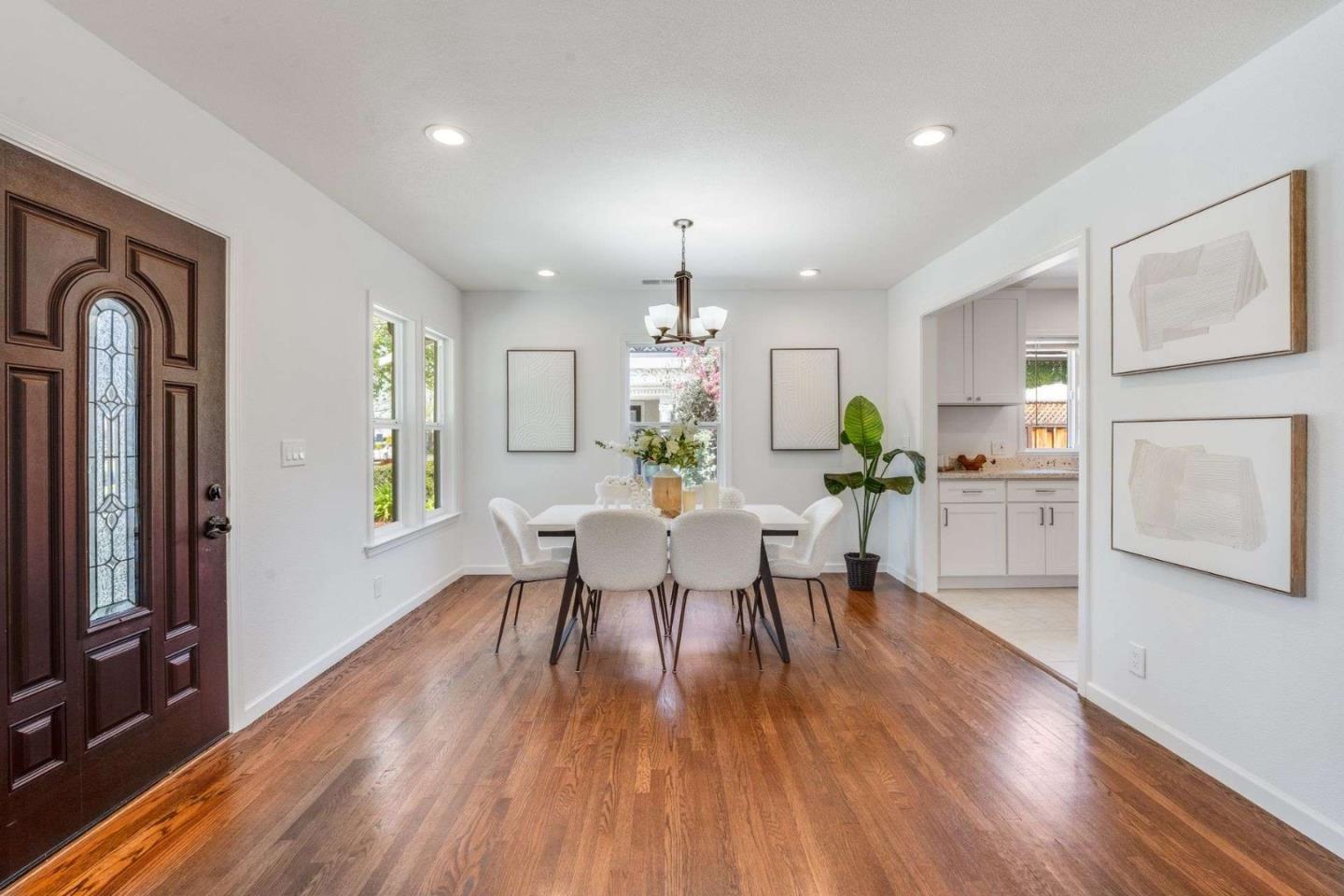 Detail Gallery Image 9 of 29 For 750 Schiele Ave, San Jose,  CA 95126 - 3 Beds | 2 Baths