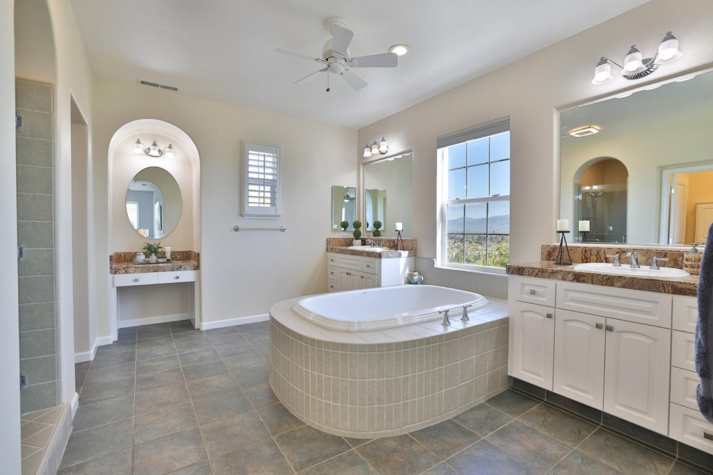 Detail Gallery Image 16 of 45 For 5820 Winged Foot Dr, Gilroy,  CA 95020 - 4 Beds | 3 Baths