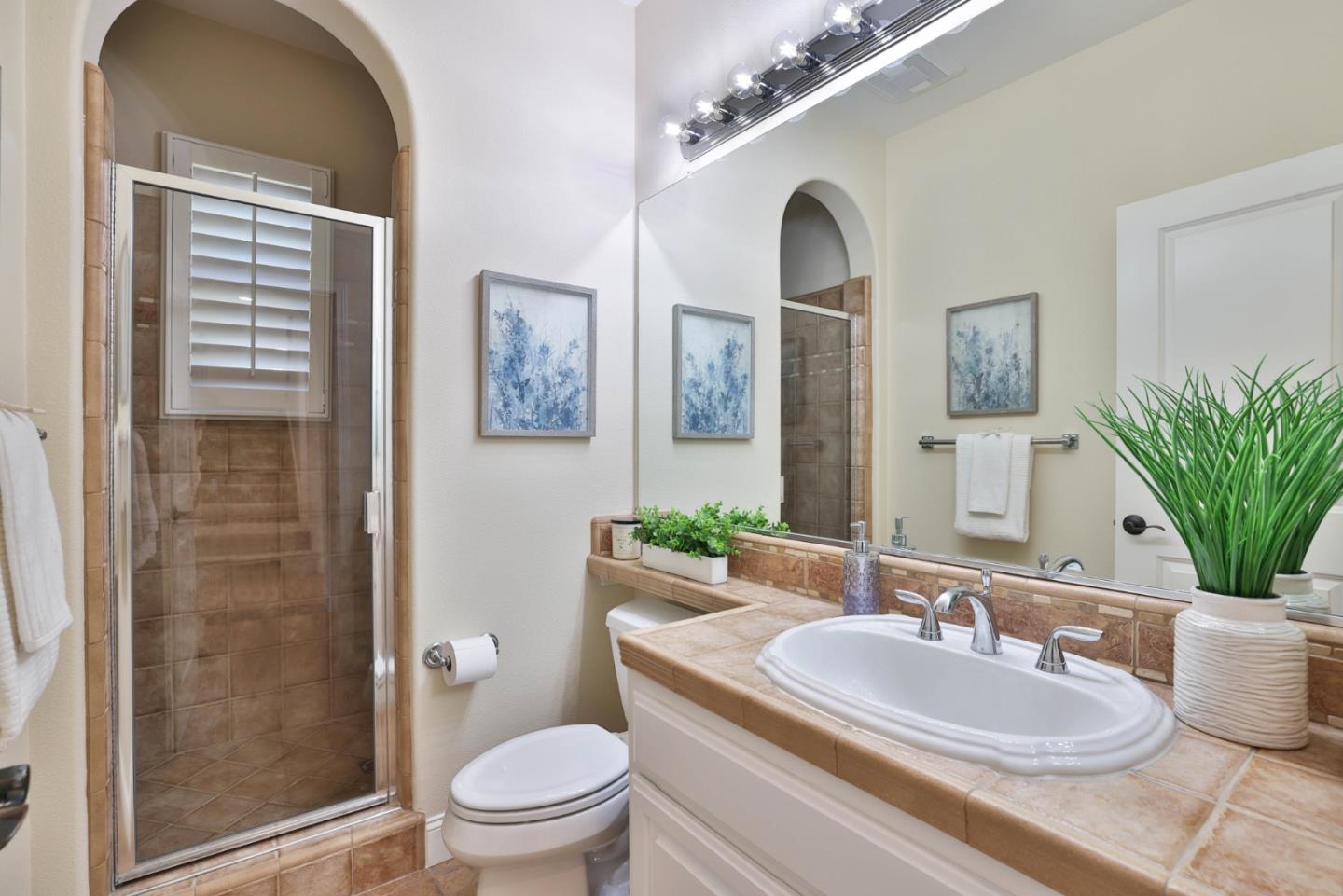 Detail Gallery Image 22 of 45 For 5820 Winged Foot Dr, Gilroy,  CA 95020 - 4 Beds | 3 Baths