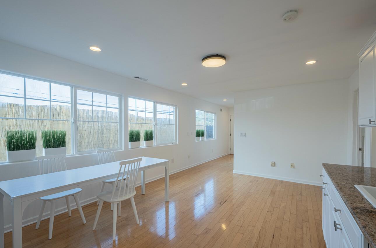 Detail Gallery Image 18 of 32 For 1316 Wanda Ave, Seaside,  CA 93955 - 3 Beds | 3/1 Baths