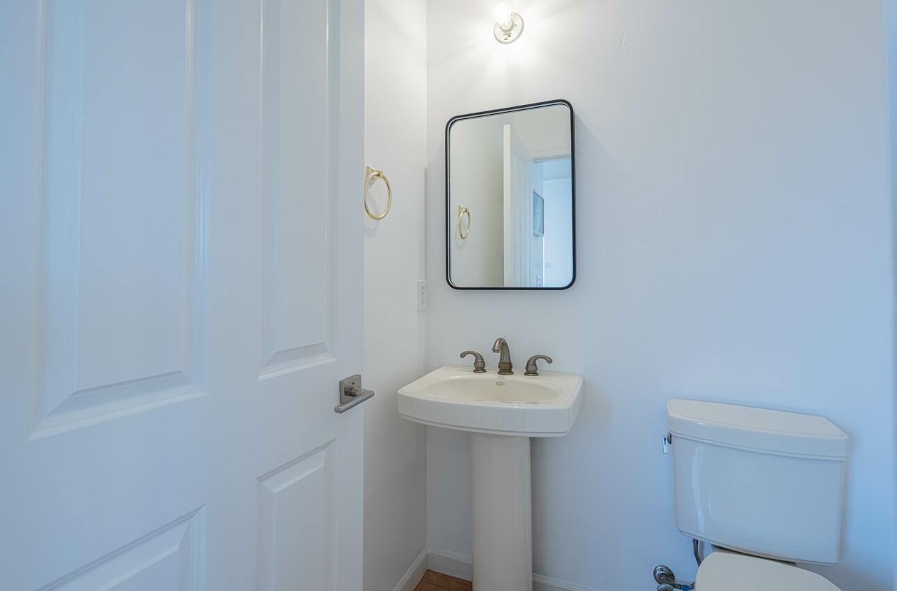 Detail Gallery Image 19 of 32 For 1316 Wanda Ave, Seaside,  CA 93955 - 3 Beds | 3/1 Baths