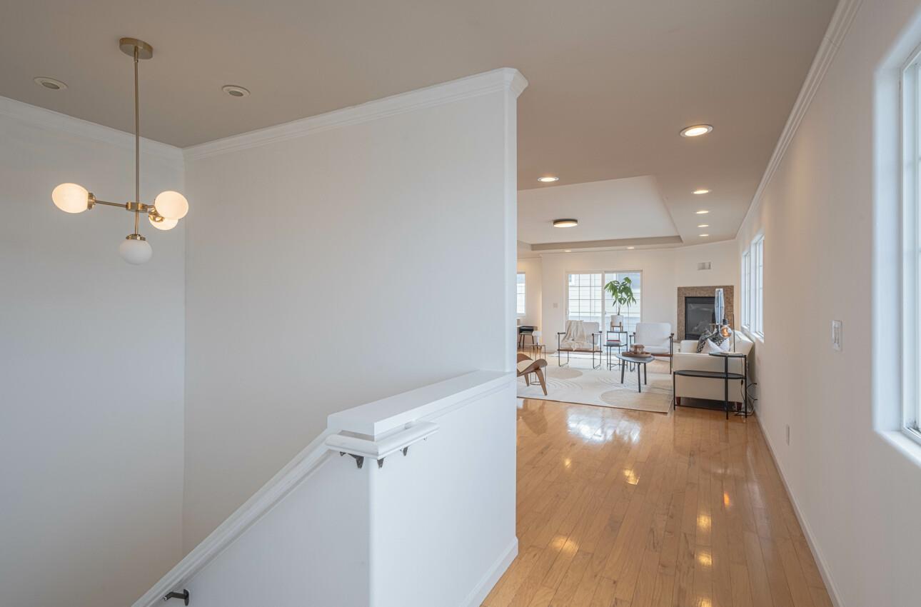 Detail Gallery Image 5 of 32 For 1316 Wanda Ave, Seaside,  CA 93955 - 3 Beds | 3/1 Baths
