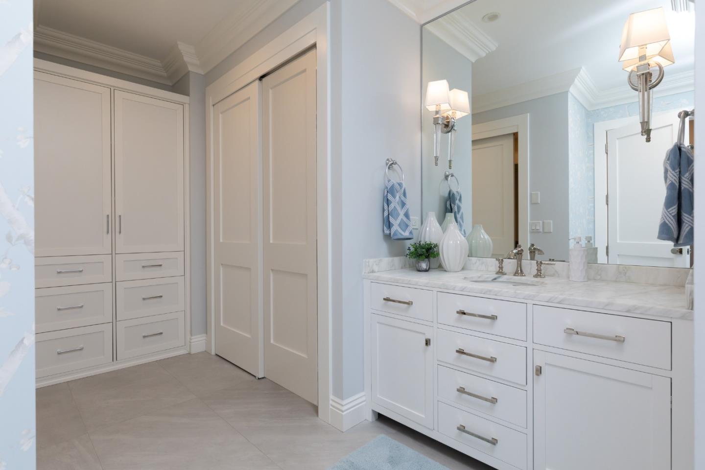 Detail Gallery Image 25 of 65 For 39 Hollins Dr, Santa Cruz,  CA 95060 - 3 Beds | 4 Baths