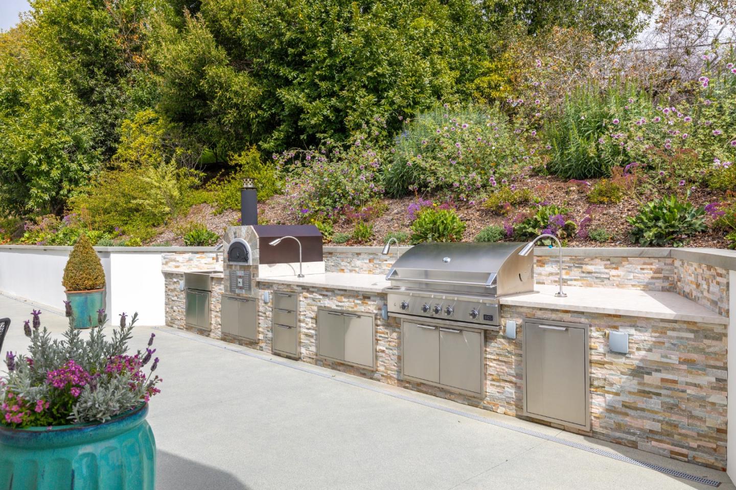 Detail Gallery Image 50 of 65 For 39 Hollins Dr, Santa Cruz,  CA 95060 - 3 Beds | 4 Baths