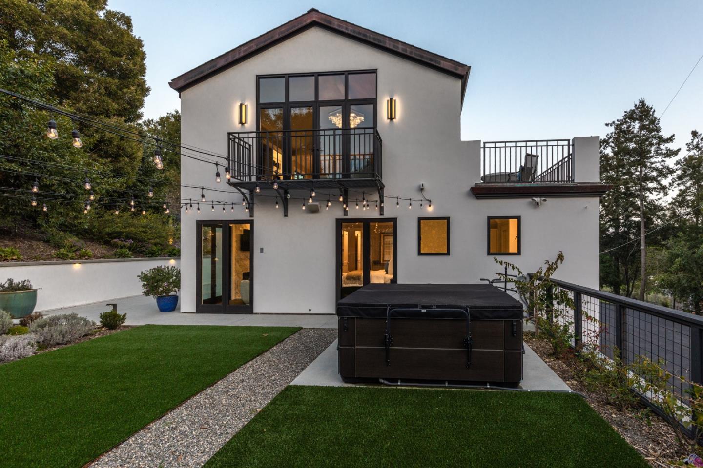 Detail Gallery Image 51 of 65 For 39 Hollins Dr, Santa Cruz,  CA 95060 - 3 Beds | 4 Baths