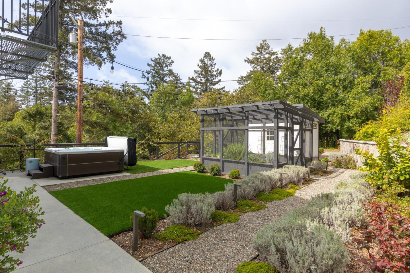 Detail Gallery Image 52 of 65 For 39 Hollins Dr, Santa Cruz,  CA 95060 - 3 Beds | 4 Baths