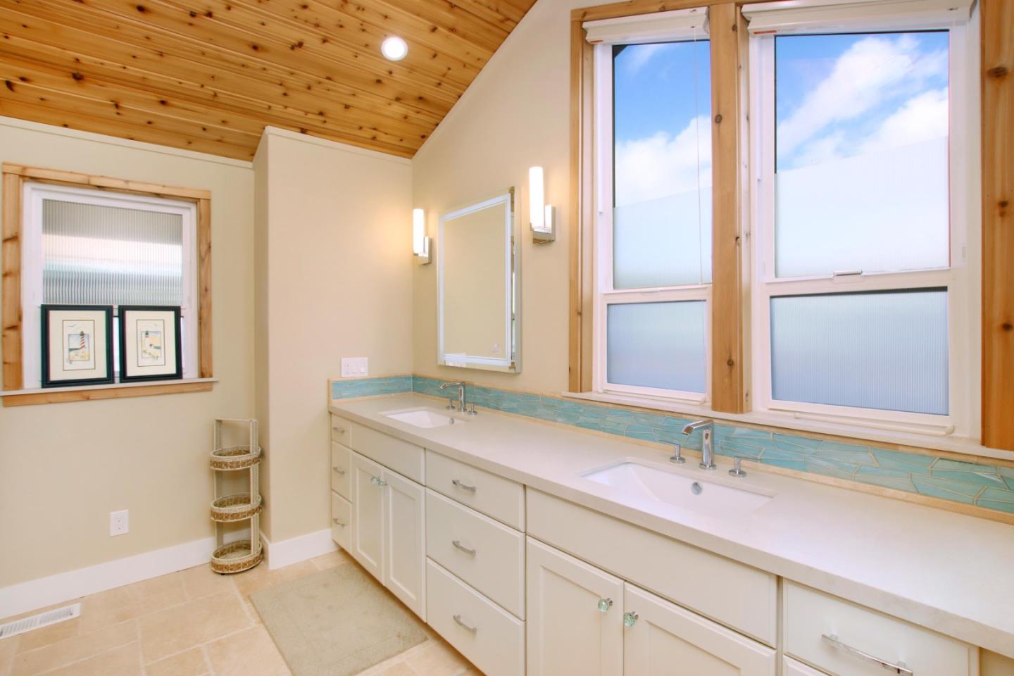 Detail Gallery Image 21 of 45 For 2395 Delaware #167,  Santa Cruz,  CA 95060 - 2 Beds | 2 Baths