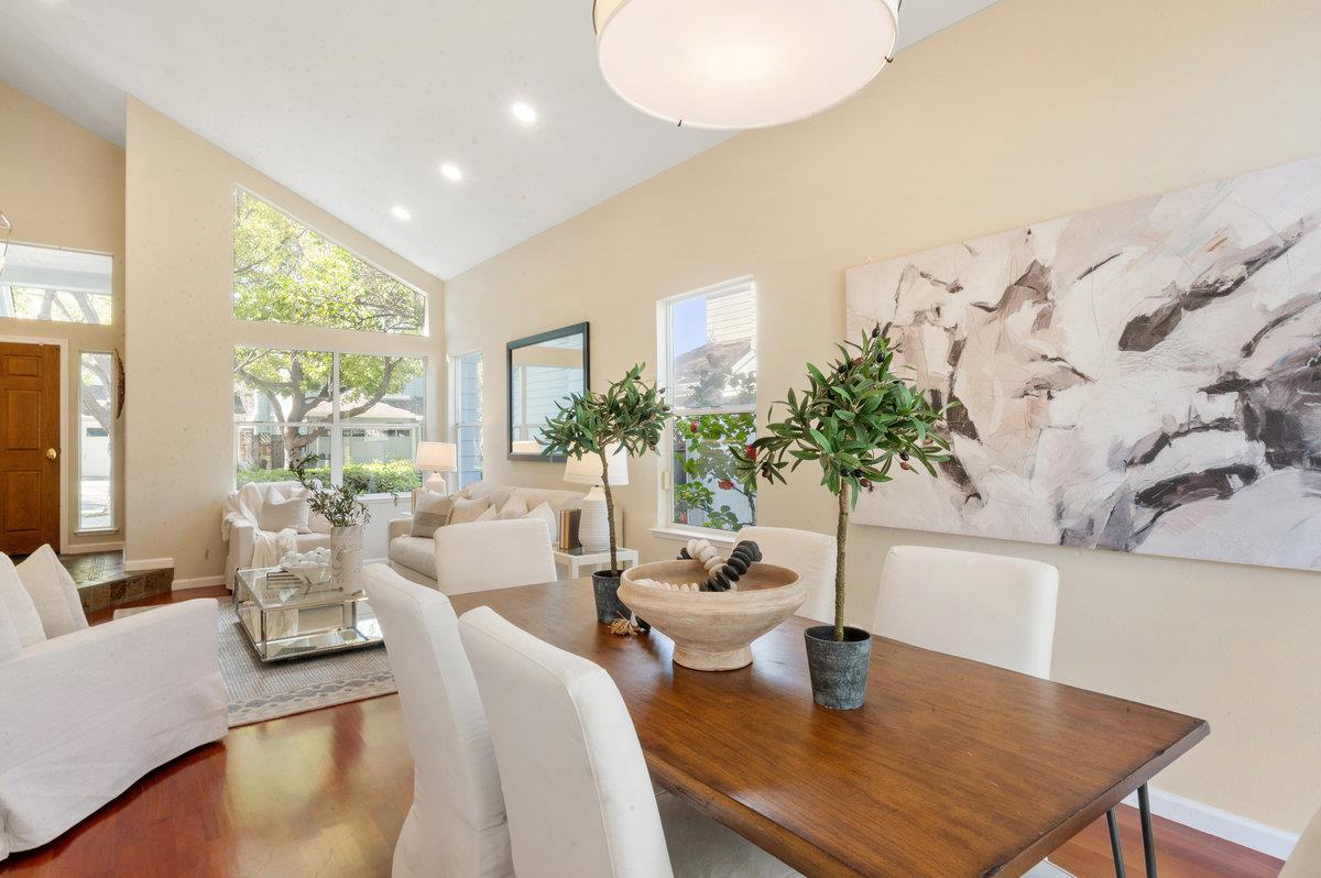 Detail Gallery Image 10 of 89 For 11842 Placer Spring Ct, Cupertino,  CA 95014 - 3 Beds | 2/1 Baths