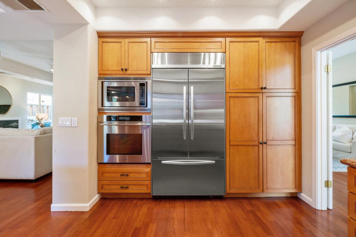 Detail Gallery Image 19 of 89 For 11842 Placer Spring Ct, Cupertino,  CA 95014 - 3 Beds | 2/1 Baths