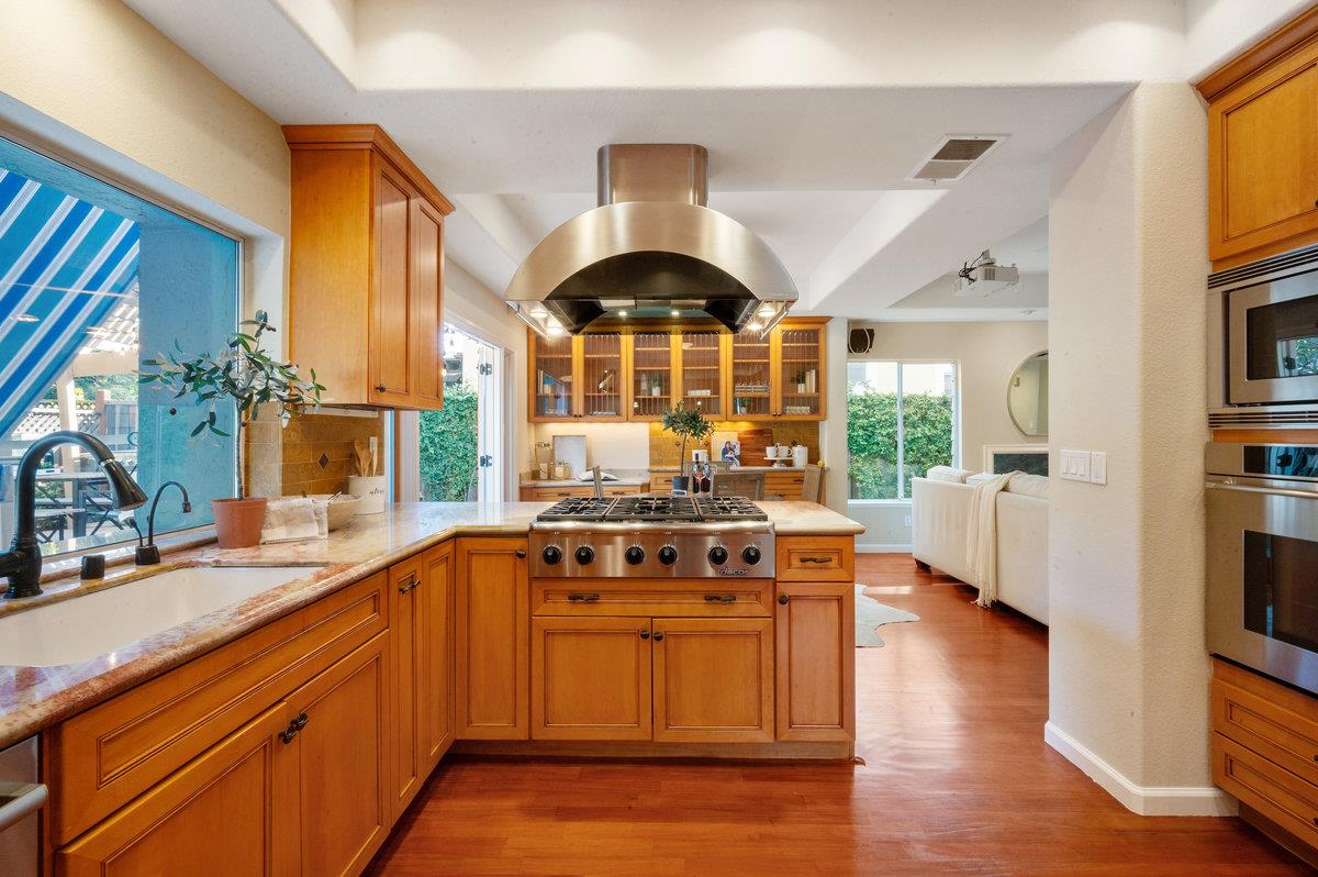 Detail Gallery Image 21 of 89 For 11842 Placer Spring Ct, Cupertino,  CA 95014 - 3 Beds | 2/1 Baths