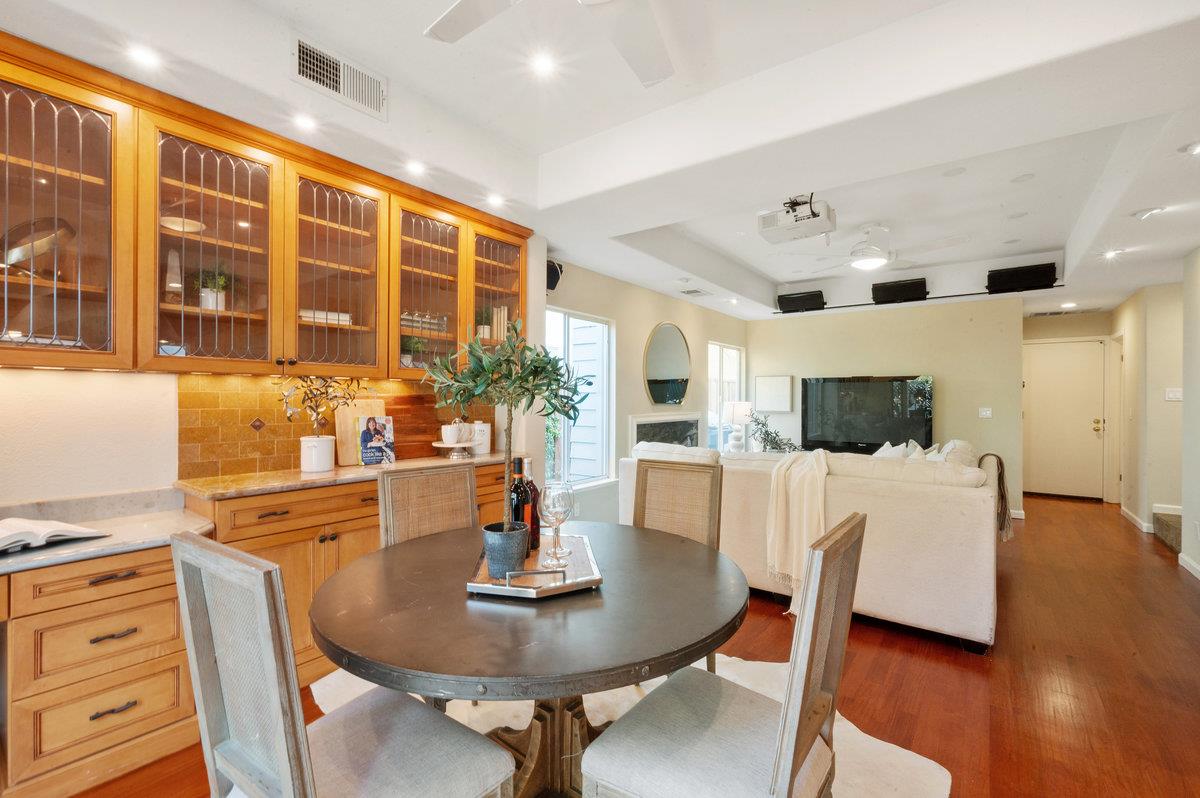 Detail Gallery Image 23 of 89 For 11842 Placer Spring Ct, Cupertino,  CA 95014 - 3 Beds | 2/1 Baths
