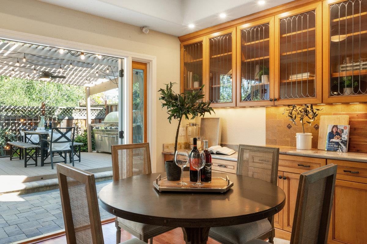 Detail Gallery Image 25 of 89 For 11842 Placer Spring Ct, Cupertino,  CA 95014 - 3 Beds | 2/1 Baths