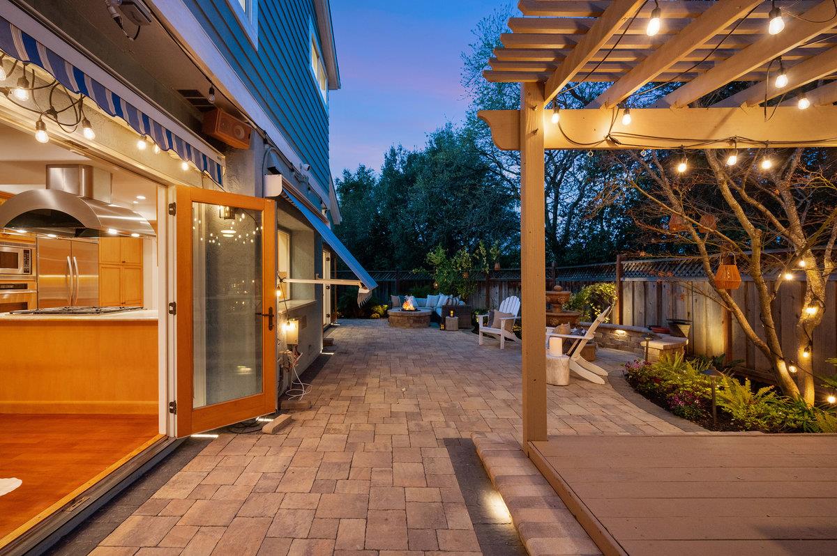 Detail Gallery Image 29 of 89 For 11842 Placer Spring Ct, Cupertino,  CA 95014 - 3 Beds | 2/1 Baths