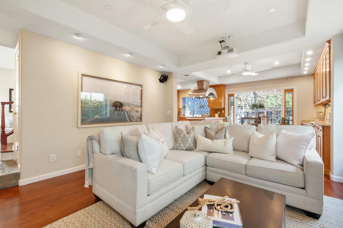 Detail Gallery Image 36 of 89 For 11842 Placer Spring Ct, Cupertino,  CA 95014 - 3 Beds | 2/1 Baths
