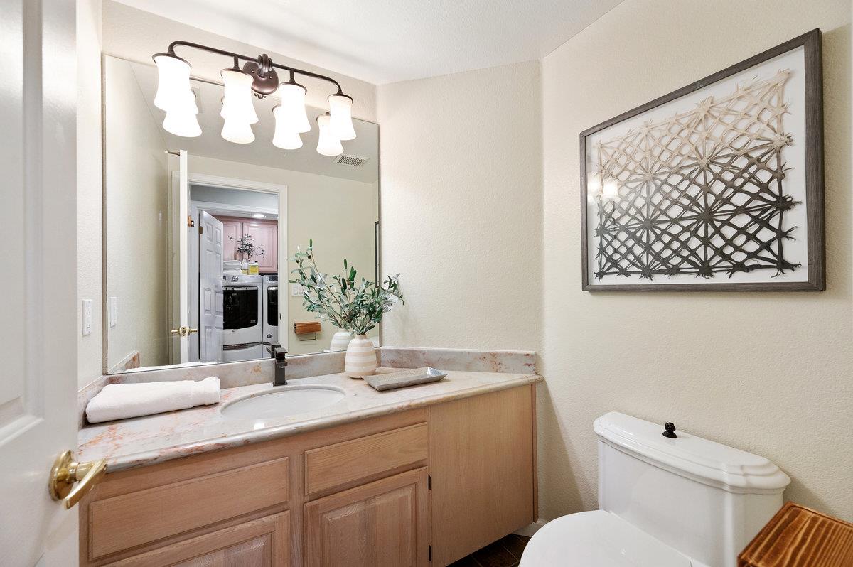 Detail Gallery Image 38 of 89 For 11842 Placer Spring Ct, Cupertino,  CA 95014 - 3 Beds | 2/1 Baths