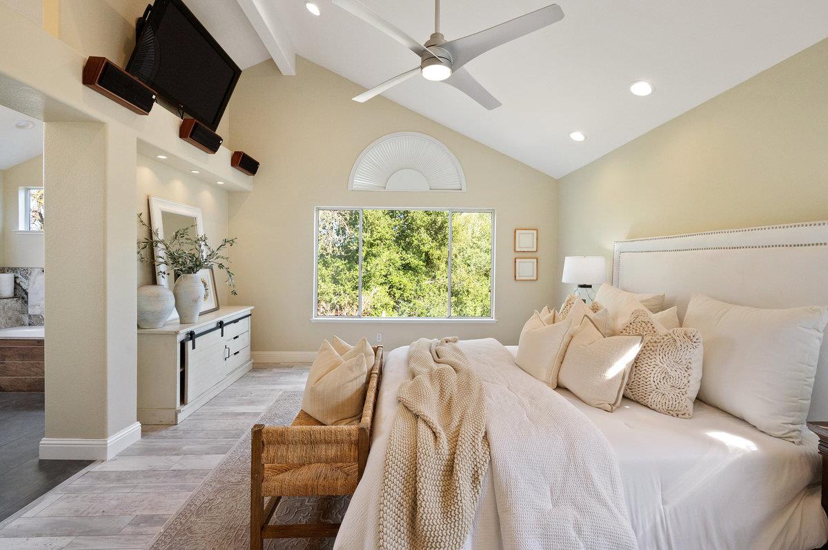 Detail Gallery Image 42 of 89 For 11842 Placer Spring Ct, Cupertino,  CA 95014 - 3 Beds | 2/1 Baths