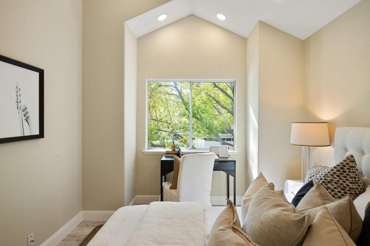 Detail Gallery Image 56 of 89 For 11842 Placer Spring Ct, Cupertino,  CA 95014 - 3 Beds | 2/1 Baths