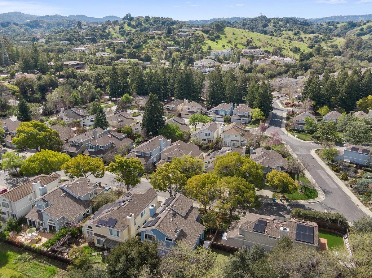 Detail Gallery Image 72 of 89 For 11842 Placer Spring Ct, Cupertino,  CA 95014 - 3 Beds | 2/1 Baths