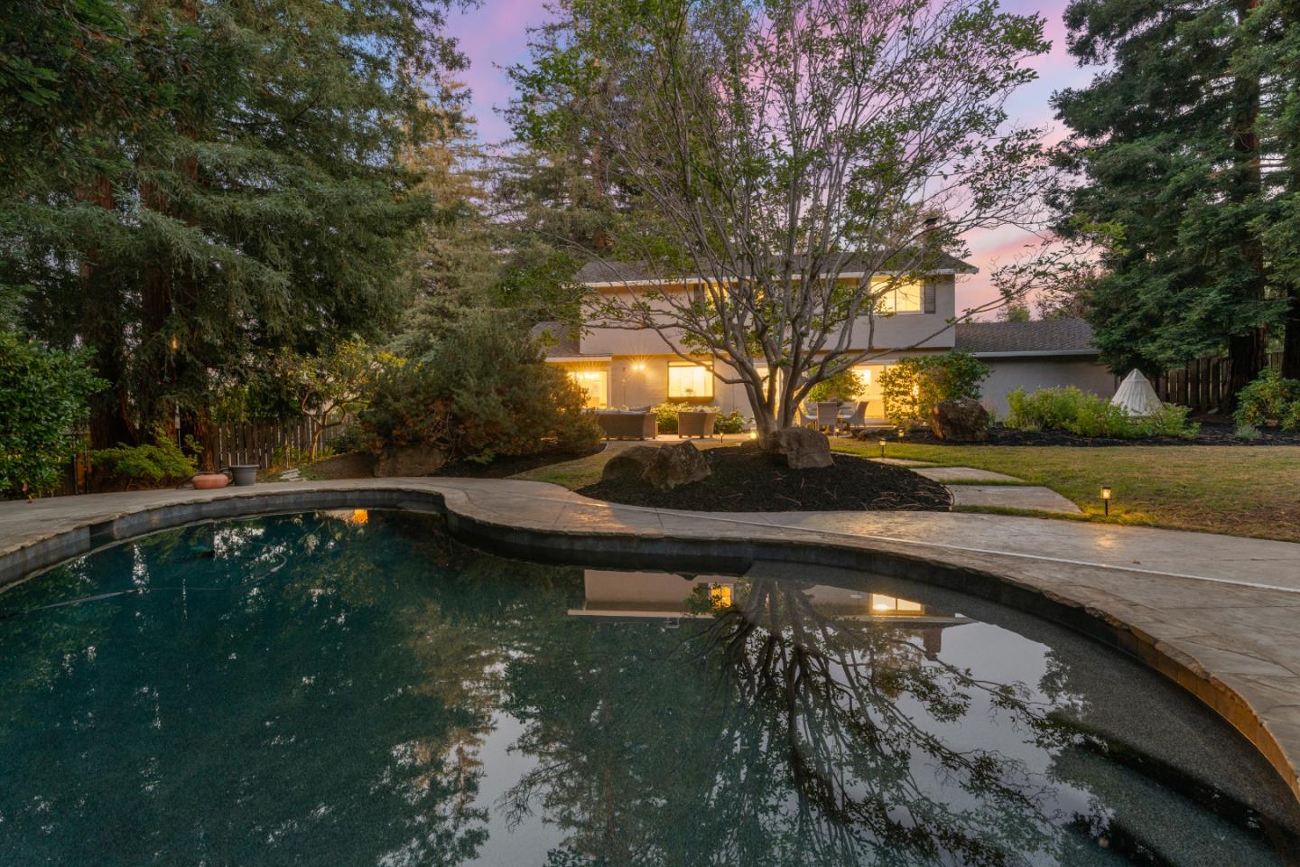 Detail Gallery Image 45 of 65 For 801 Allardice Way, Stanford,  CA 94305 - 4 Beds | 2/1 Baths