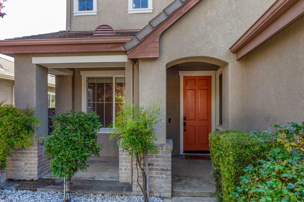 Detail Gallery Image 2 of 24 For 8810 Zinnia St, Gilroy,  CA 95020 - 4 Beds | 3 Baths