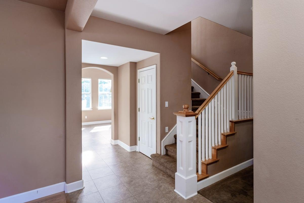 Detail Gallery Image 3 of 24 For 8810 Zinnia St, Gilroy,  CA 95020 - 4 Beds | 3 Baths
