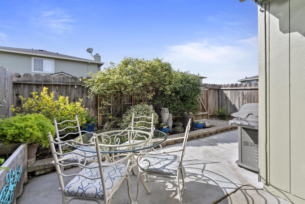 Detail Gallery Image 21 of 27 For 79 Knight Ln, Hollister,  CA 95023 - 2 Beds | 2/1 Baths