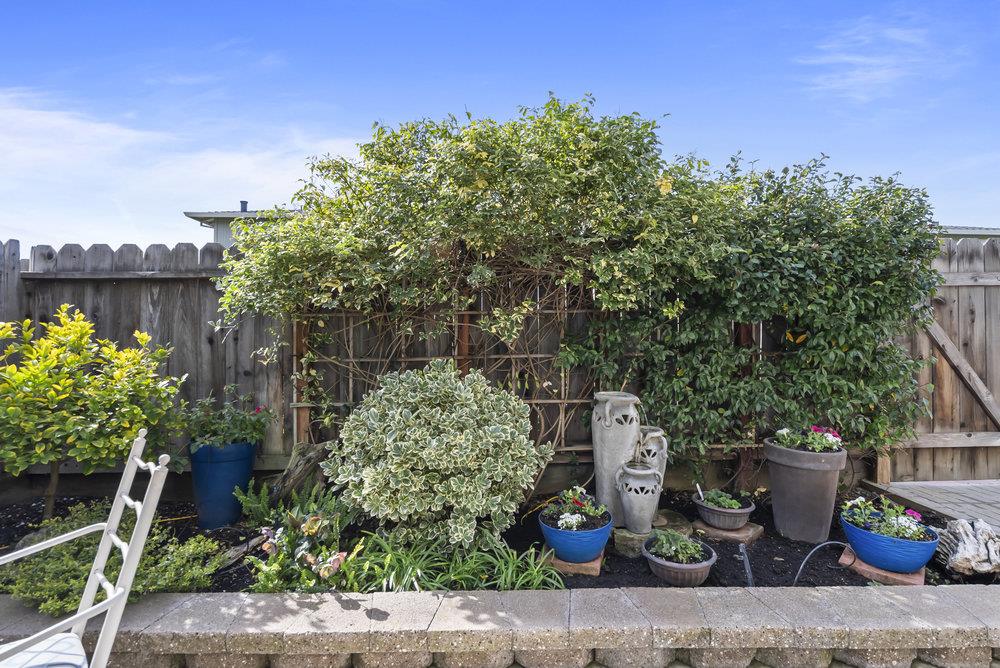 Detail Gallery Image 23 of 27 For 79 Knight Ln, Hollister,  CA 95023 - 2 Beds | 2/1 Baths