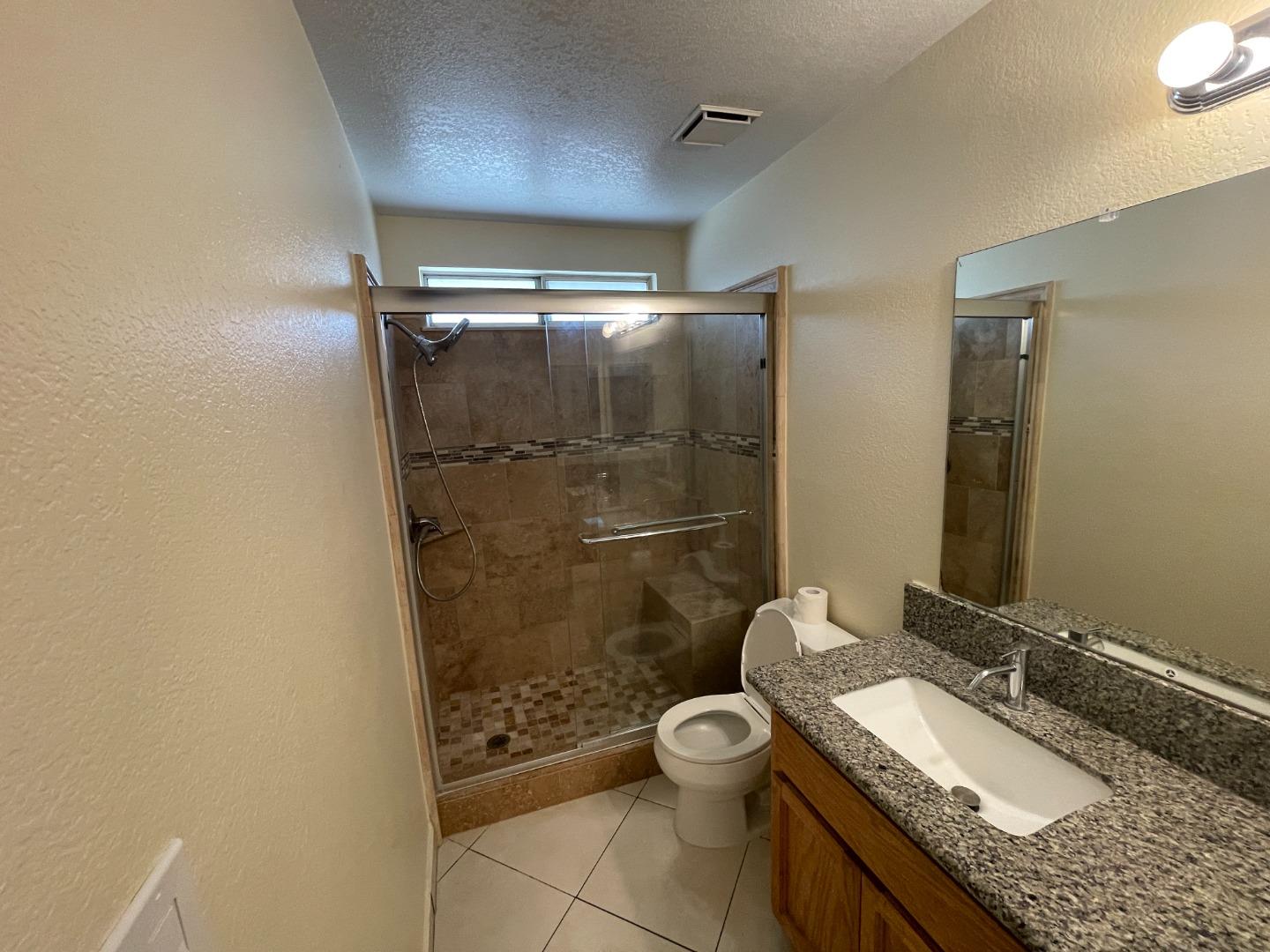 Detail Gallery Image 21 of 22 For 3305 Brooktree Ln, Modesto,  CA 95350 - 3 Beds | 2 Baths