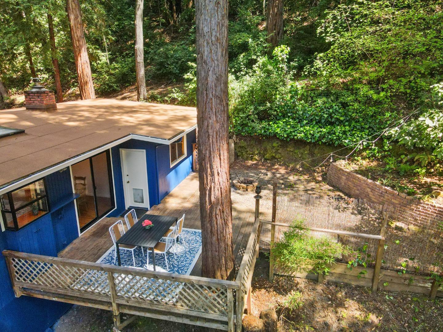 Detail Gallery Image 10 of 13 For 11660 Edgewood Dr, Felton,  CA 95018 - 2 Beds | 1 Baths