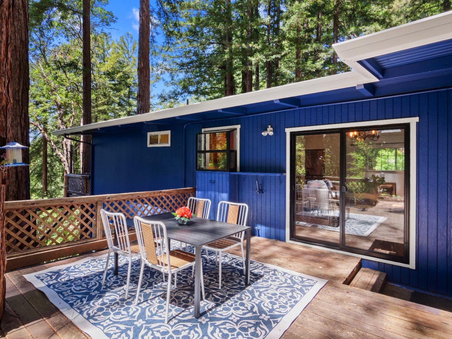 Detail Gallery Image 11 of 13 For 11660 Edgewood Dr, Felton,  CA 95018 - 2 Beds | 1 Baths