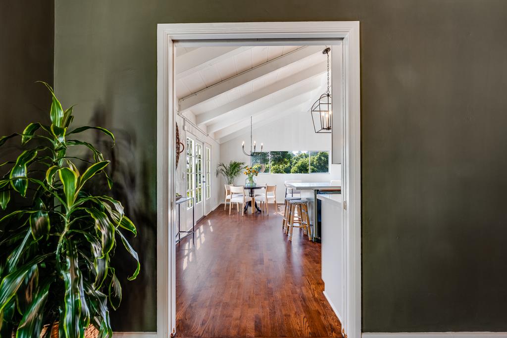 Detail Gallery Image 18 of 56 For 25984 N Mesa Dr, Carmel,  CA 93923 - 3 Beds | 2 Baths