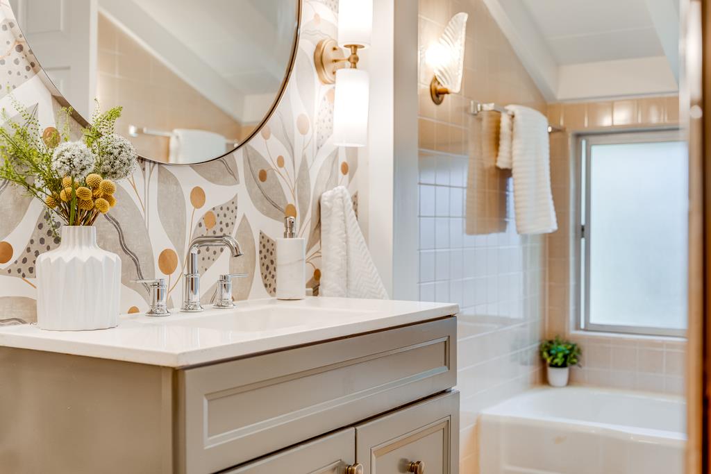 Detail Gallery Image 33 of 56 For 25984 N Mesa Dr, Carmel,  CA 93923 - 3 Beds | 2 Baths