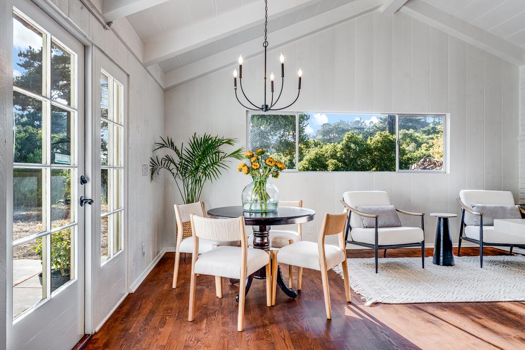 Detail Gallery Image 5 of 56 For 25984 N Mesa Dr, Carmel,  CA 93923 - 3 Beds | 2 Baths