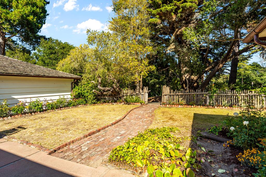 Detail Gallery Image 54 of 56 For 25984 N Mesa Dr, Carmel,  CA 93923 - 3 Beds | 2 Baths
