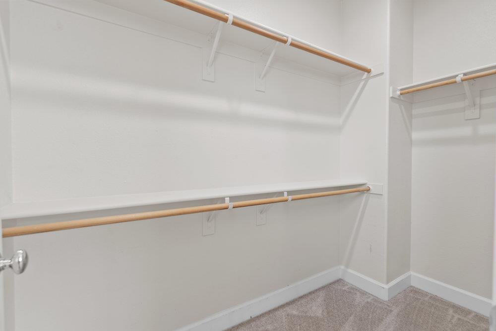 Detail Gallery Image 43 of 68 For 521 Seville Dr, Hollister,  CA 95023 - 4 Beds | 3/1 Baths