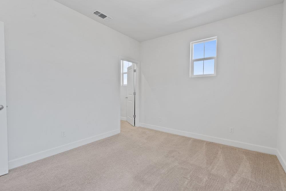 Detail Gallery Image 48 of 68 For 521 Seville Dr, Hollister,  CA 95023 - 4 Beds | 3/1 Baths