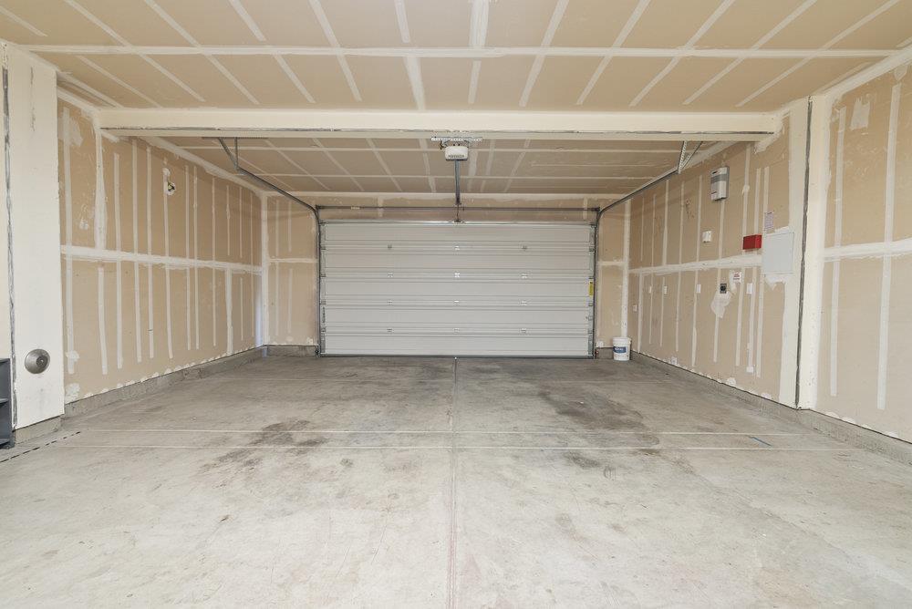 Detail Gallery Image 51 of 68 For 521 Seville Dr, Hollister,  CA 95023 - 4 Beds | 3/1 Baths