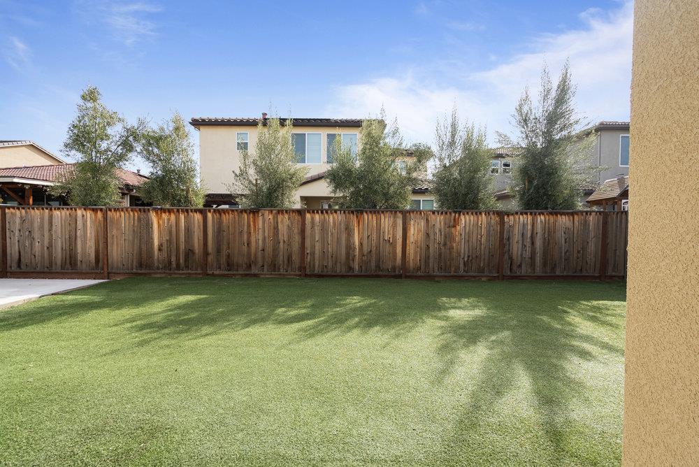 Detail Gallery Image 53 of 68 For 521 Seville Dr, Hollister,  CA 95023 - 4 Beds | 3/1 Baths