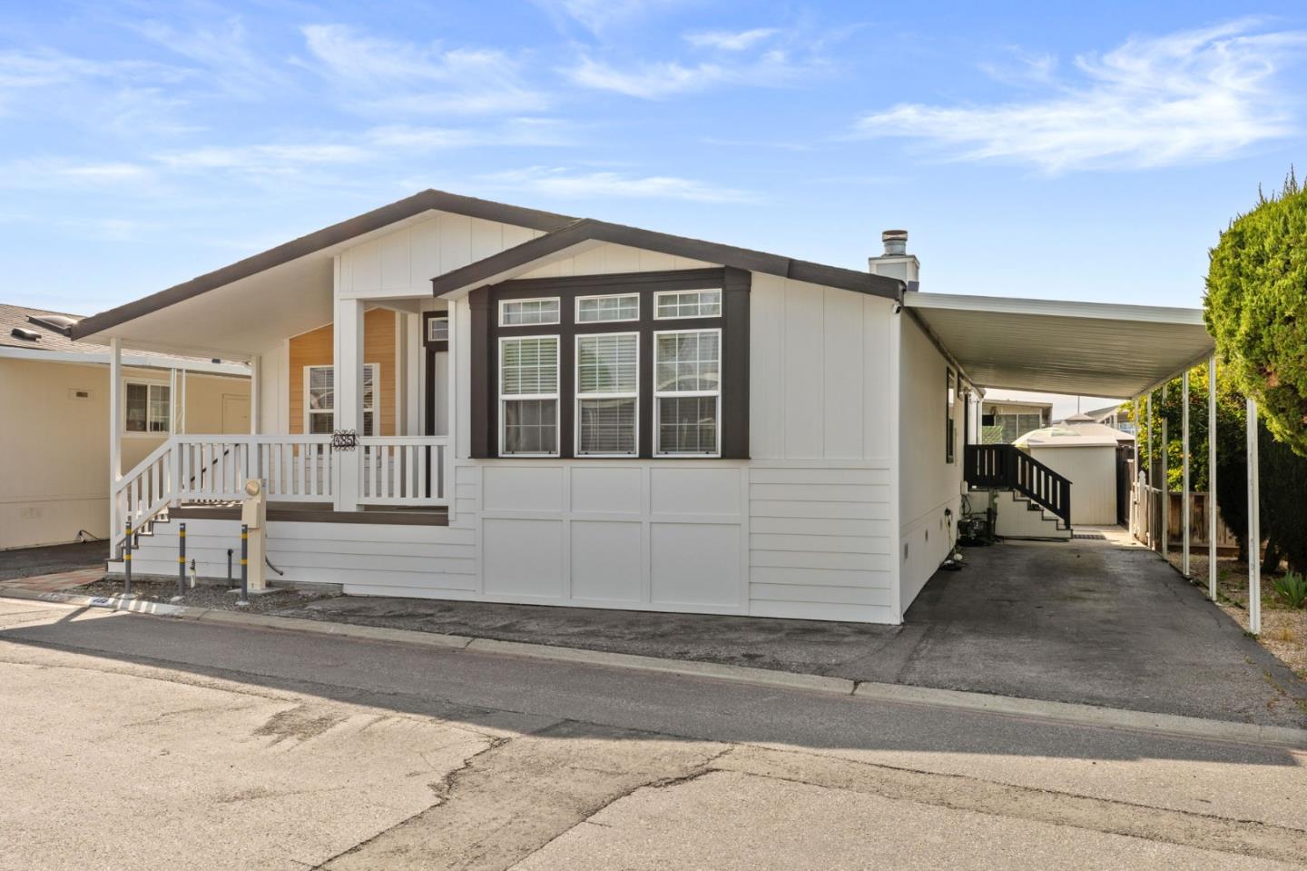 Detail Gallery Image 2 of 25 For 1085 Tasman Dr #485,  Sunnyvale,  CA 94089 - 3 Beds | 2 Baths