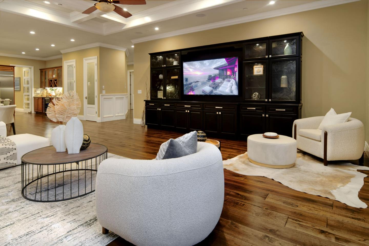 Detail Gallery Image 16 of 54 For 1570 Keesling Ave, San Jose,  CA 95125 - 4 Beds | 4/1 Baths