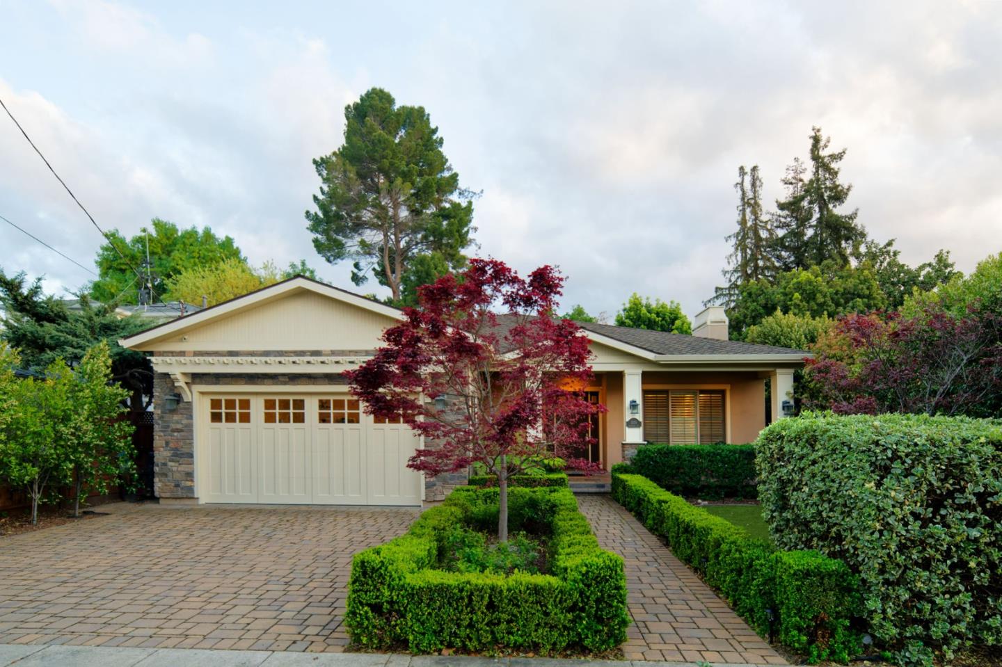 Detail Gallery Image 2 of 54 For 1570 Keesling Ave, San Jose,  CA 95125 - 4 Beds | 4/1 Baths