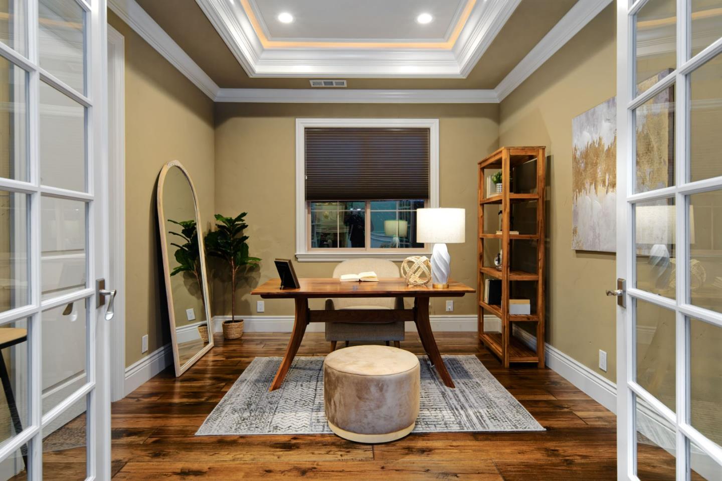 Detail Gallery Image 35 of 54 For 1570 Keesling Ave, San Jose,  CA 95125 - 4 Beds | 4/1 Baths
