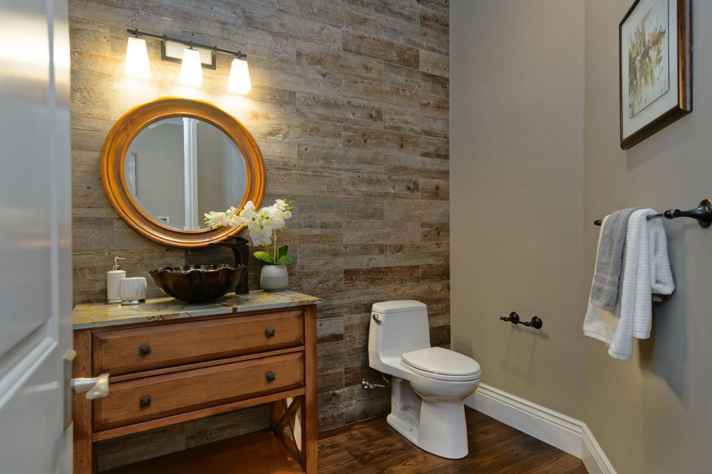 Detail Gallery Image 37 of 54 For 1570 Keesling Ave, San Jose,  CA 95125 - 4 Beds | 4/1 Baths